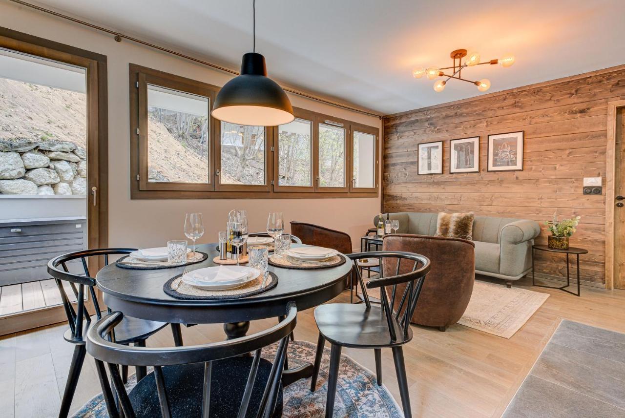 White Pearl A02 - Alpes Travel - Chamonix - Sleeps 4 Lägenhet Exteriör bild